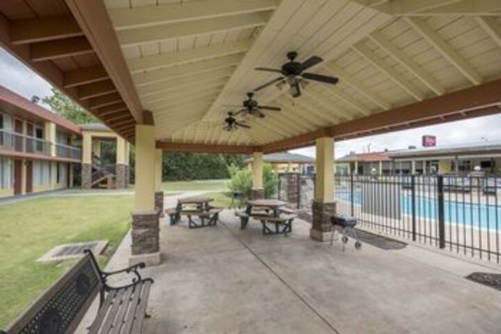 Quality Inn Near Fort Benning