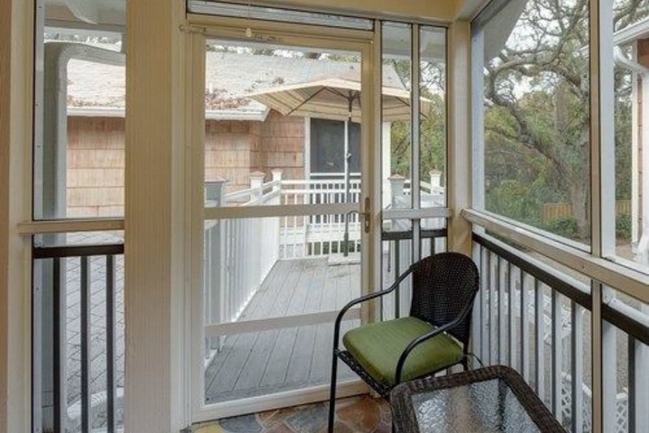 Terrace/Patio 33 of 38