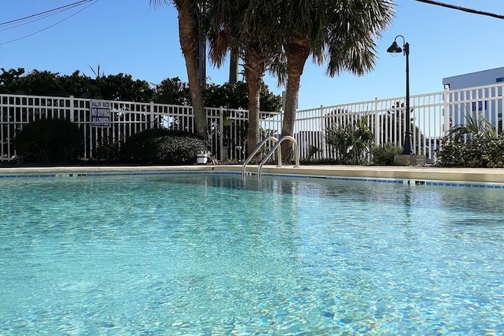 Pool 13 of 333