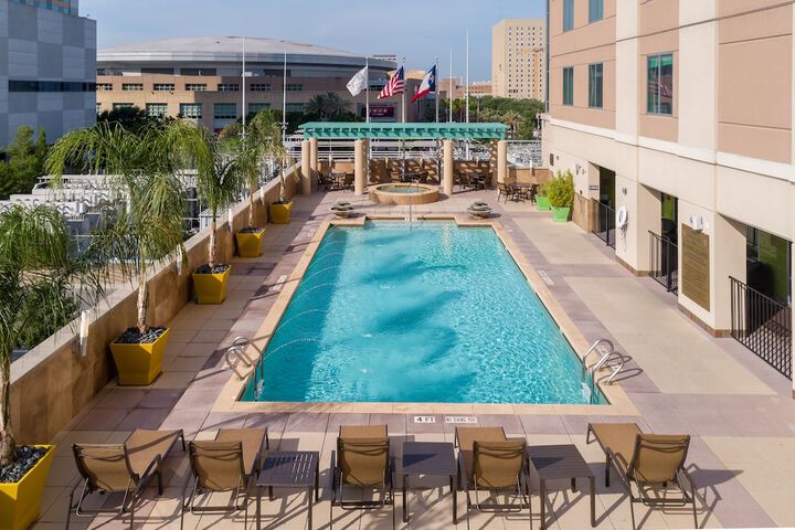 Pool 9 of 73