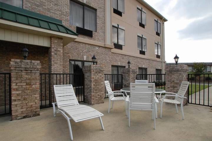 Terrace/Patio 43 of 45