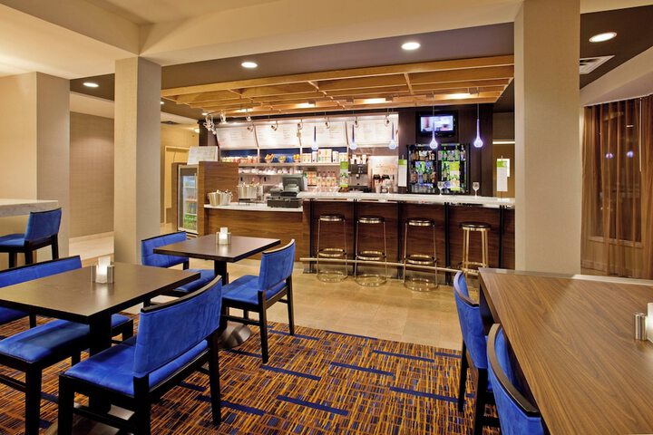 Courtyard Houston Sugar Land / Stafford
