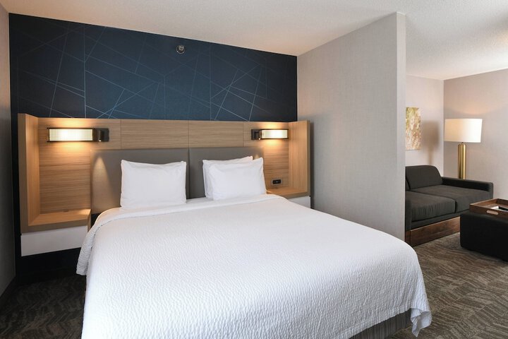Room 20 of 32