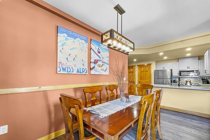 Luxury Remodeled Passage Point Condo - Short Walk to Lifts - Incredible View - PP403 by Redawning