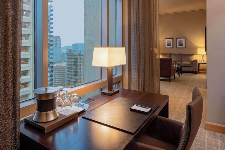 Room 27 of 45