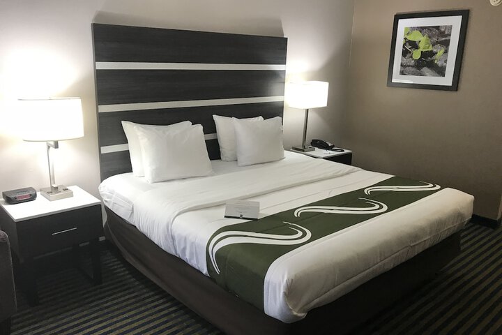 Room 12 of 40