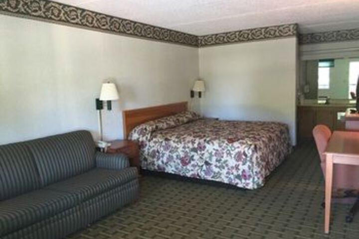 Daynite Inn