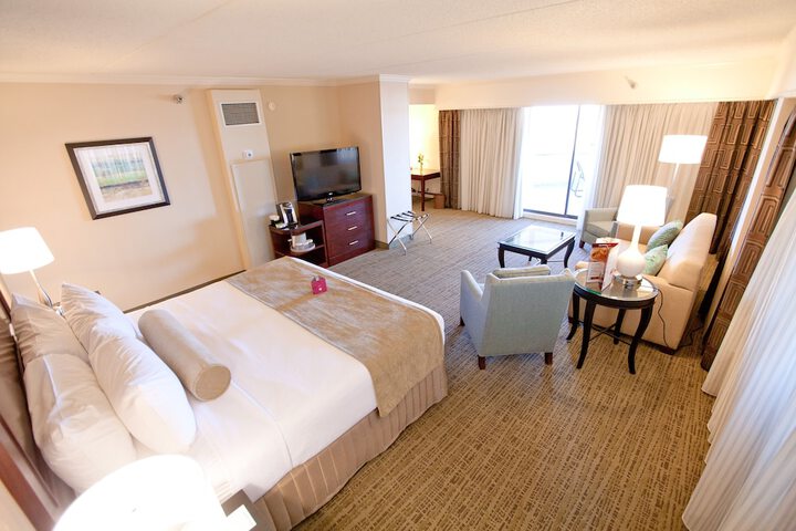 Crowne Plaza St. Louis Airport by IHG