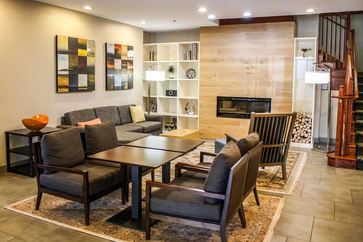 Country Inn & Suites by Radisson Washington Dulles International Airport, VA