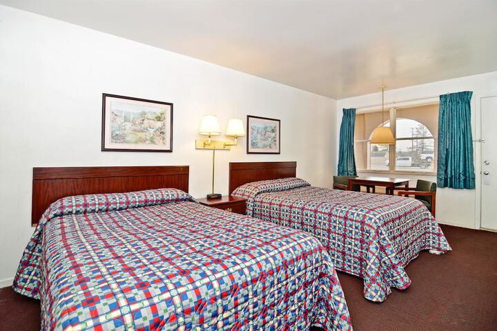 Room 7 of 14