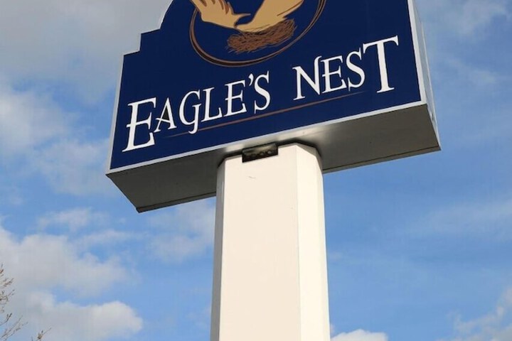 Eagles Nest Inn