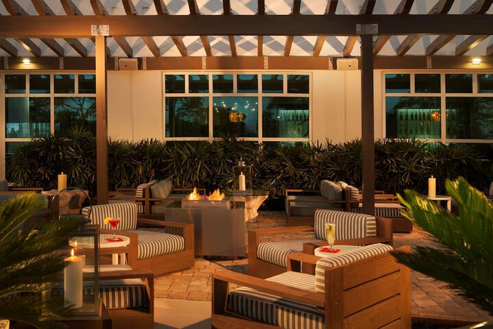 Hotel 4 of 35