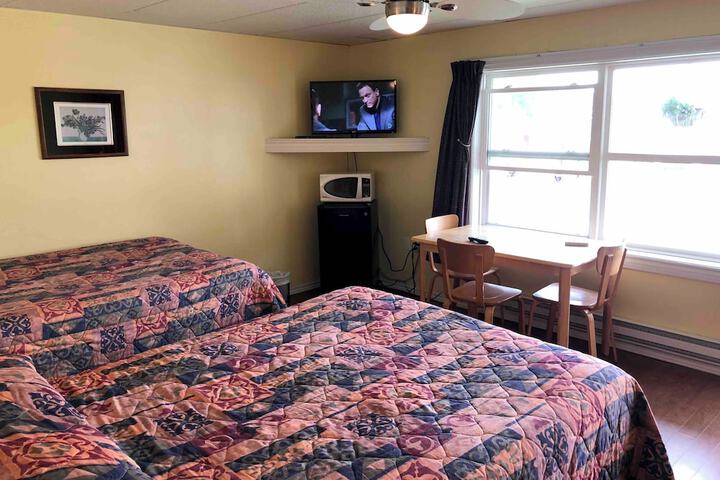 Room 52 of 92