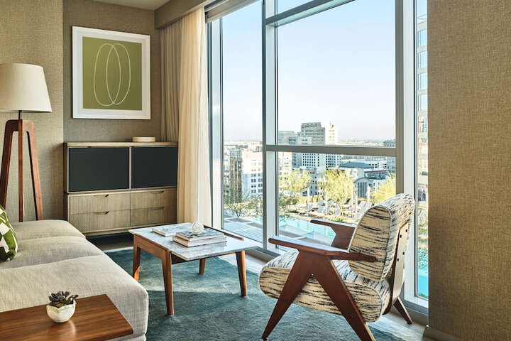 Room 78 of 274