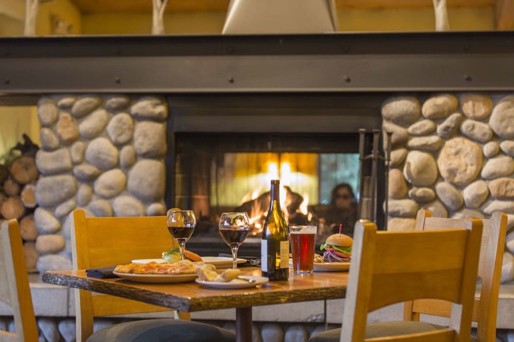 Holland America Denali Lodge