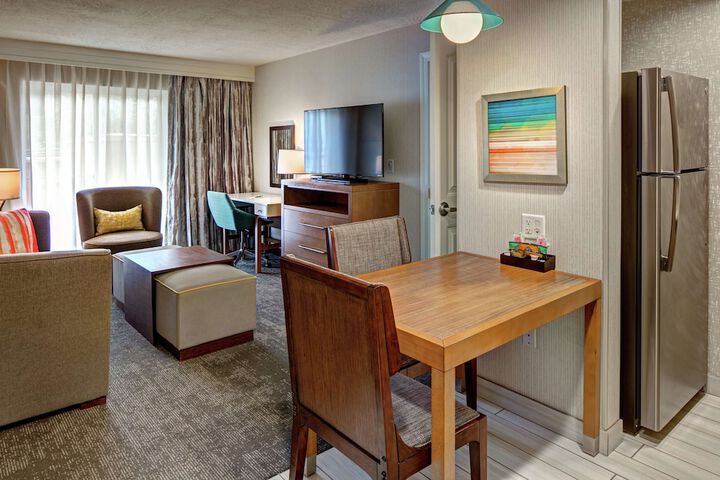 Room 44 of 103