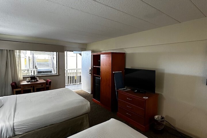 Room 31 of 47