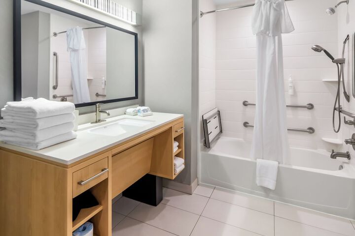 Home2 Suites by Hilton Dallas Grand Prairie