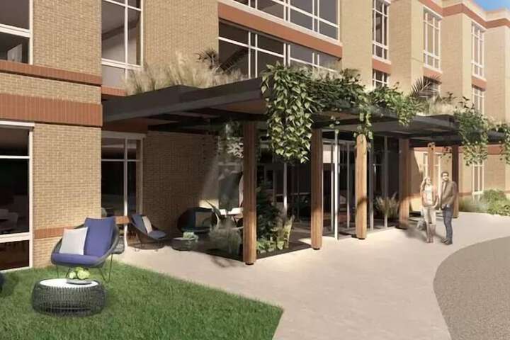 Hotel 5 of 42