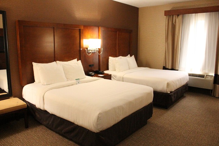 Room 30 of 75