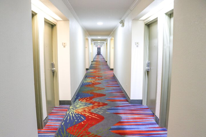 Ballroom/Hall 38 of 40