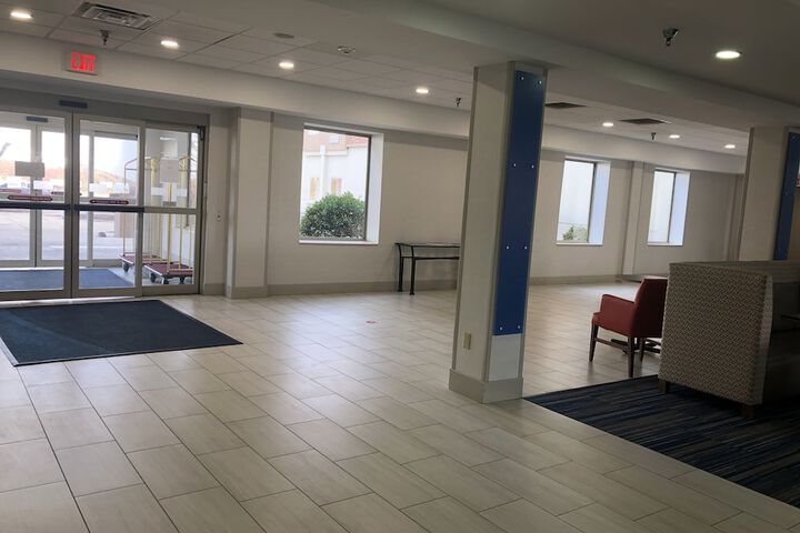 Holiday Inn Express Hotel & Suites Pittsburgh West Mifflin by IHG