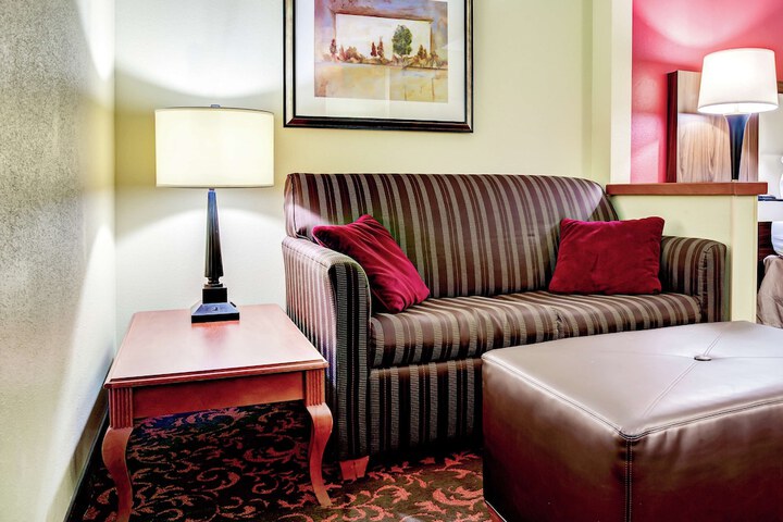 Room 15 of 30
