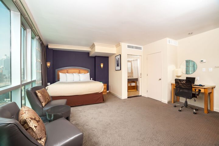 Room 17 of 58