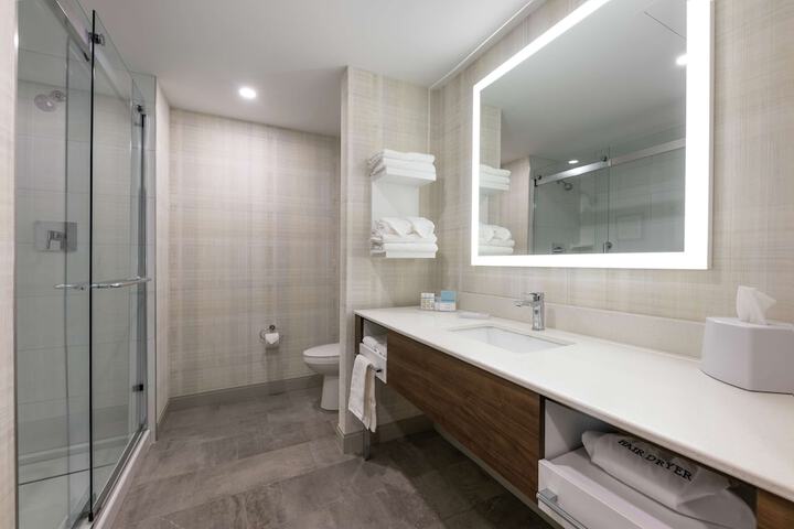 Room 15 of 47
