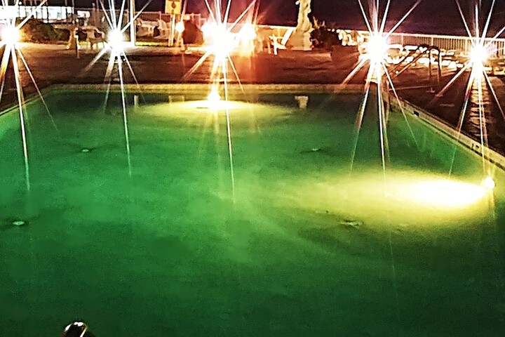 Pool 11 of 65