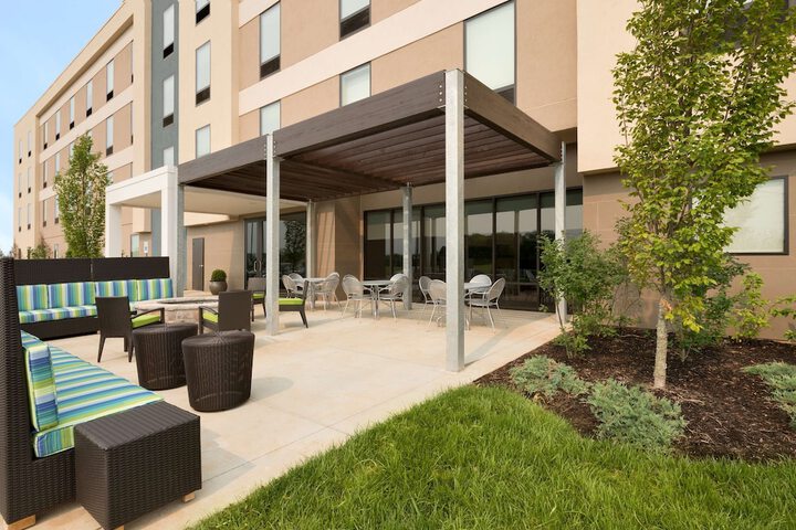 Hotel 4 of 32