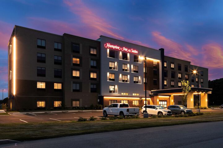 Hotel 2 of 25