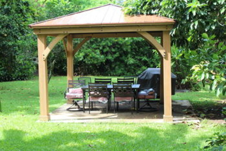 Haiku Plantation Inn Bed & Breakfast