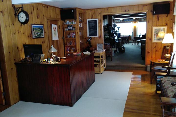 Hotel Interior 10 of 64