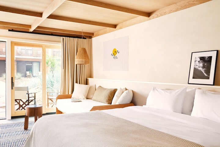 Room 20 of 62