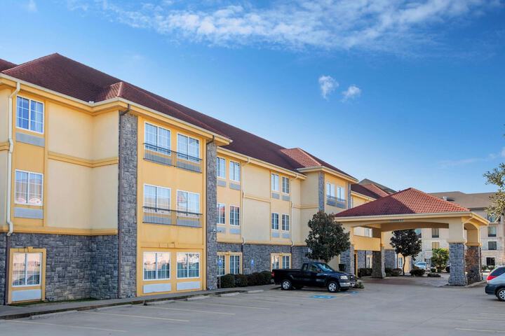 La Quinta Inn & Suites by Wyndham Conway