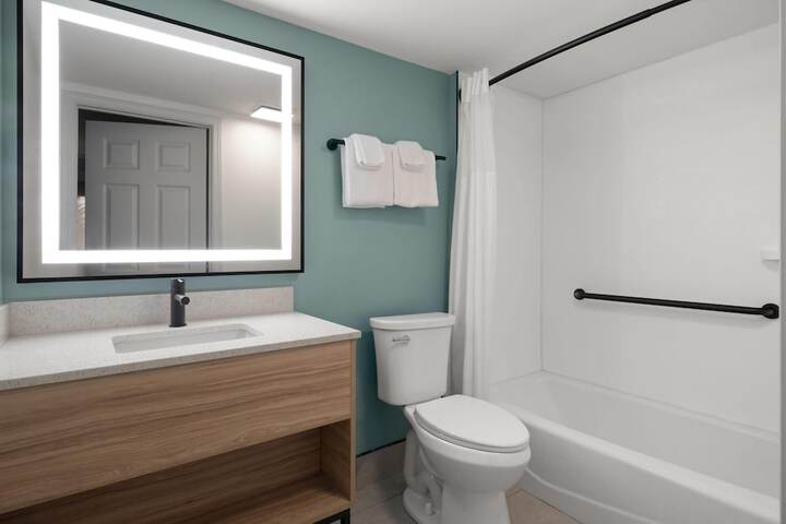 Wingate by Wyndham Myrtle Beach at Outlets