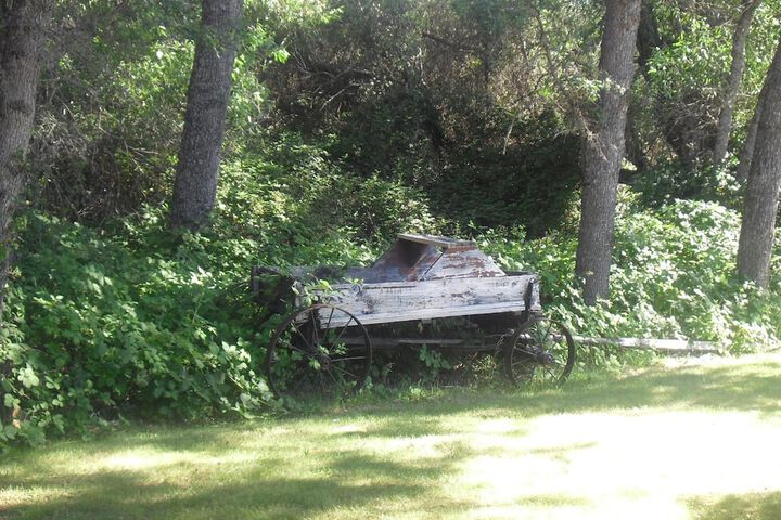 Property Grounds 37 of 46
