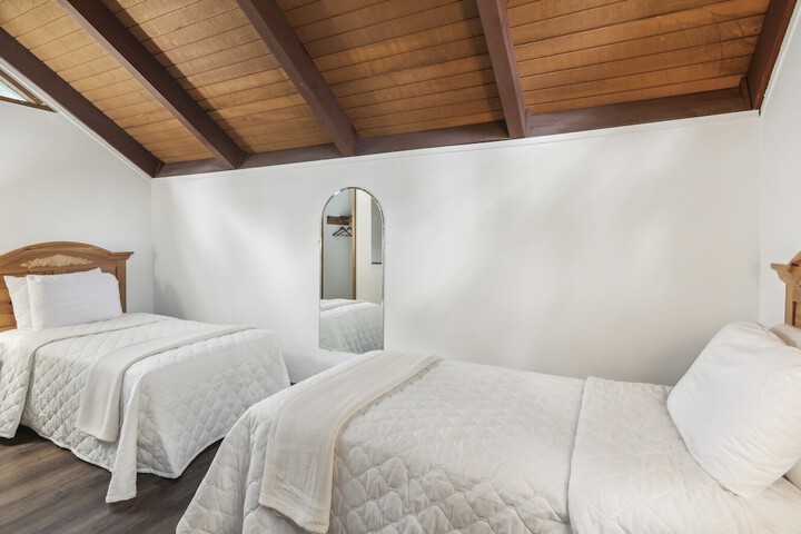 Petit Crest Villas