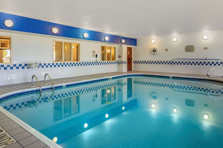 Pool 7 of 37