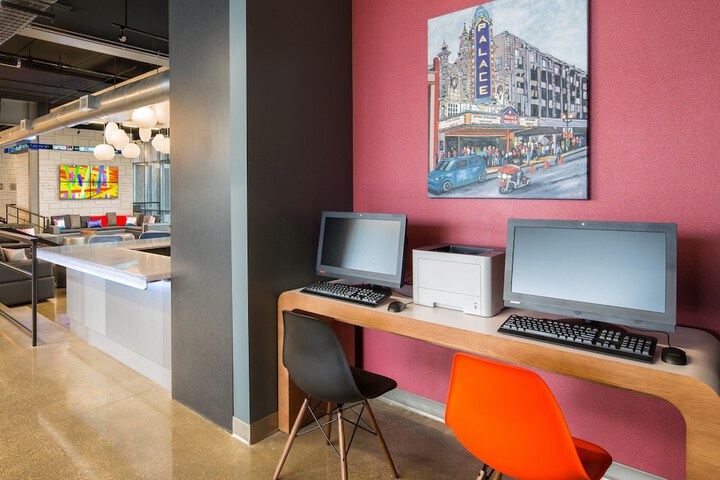 Business Center 23 of 23