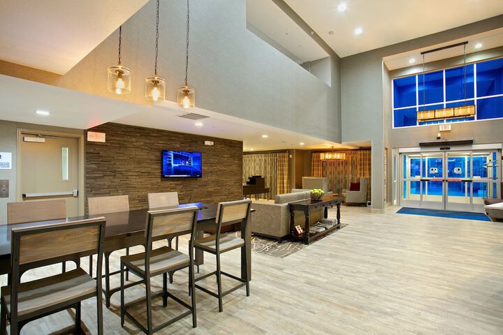 Hotel 5 of 46