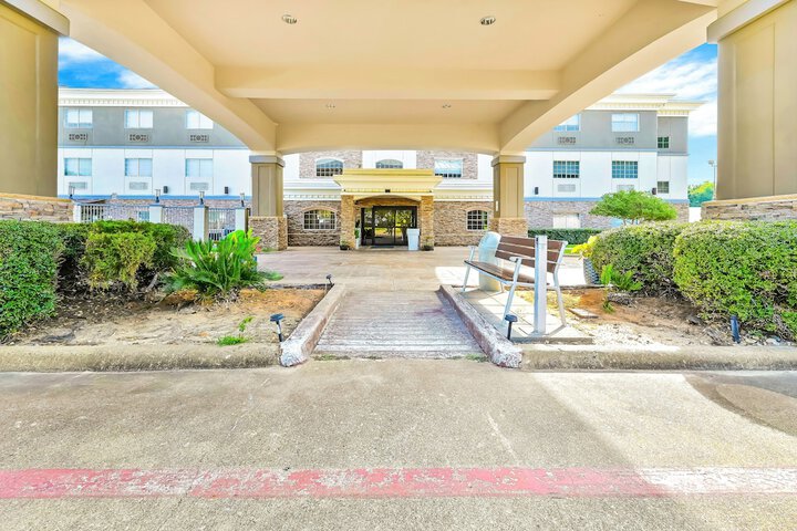Holiday Inn Express Palestine by IHG