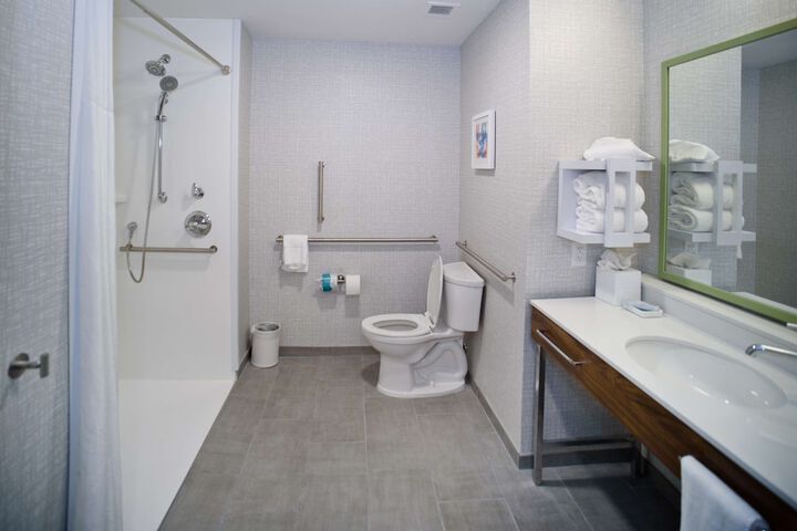 Room 14 of 22