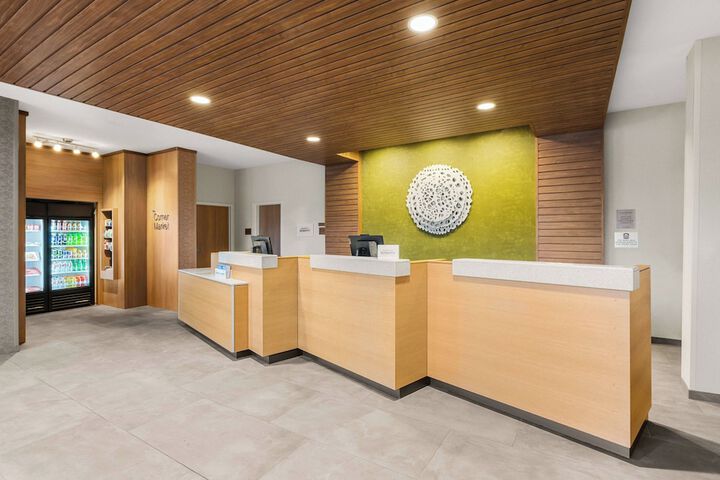 Hotel Interior 4 of 22