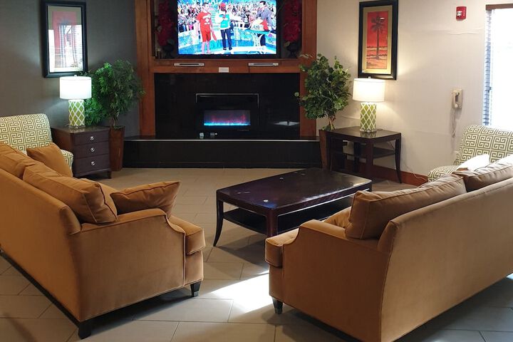 Hotel Interior 11 of 37