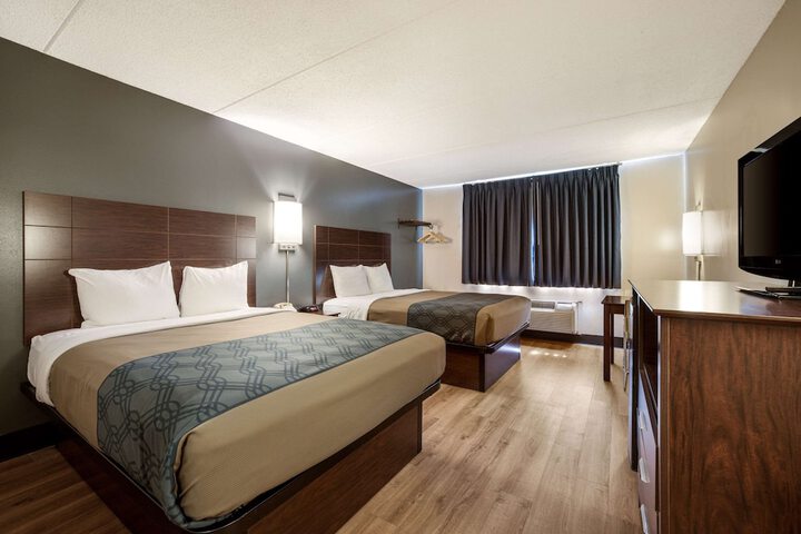 Room 14 of 48