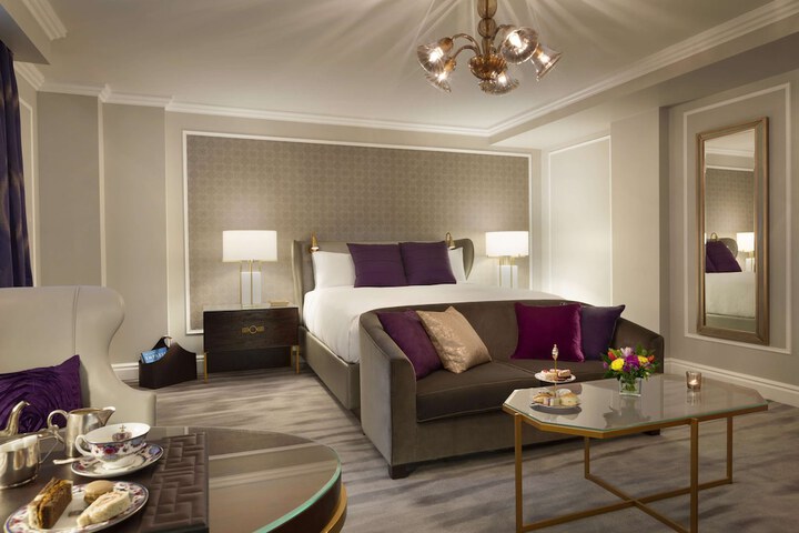 Fairmont Empress