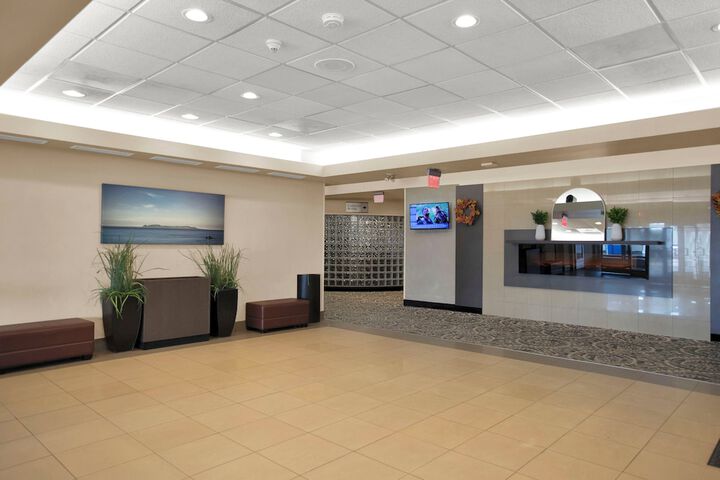 Superior Inn Hotel and Conference Centre Thunder Bay