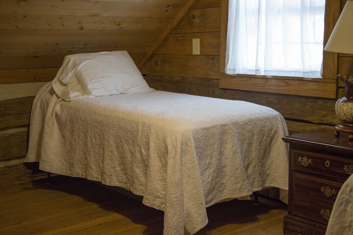 Room 7 of 30